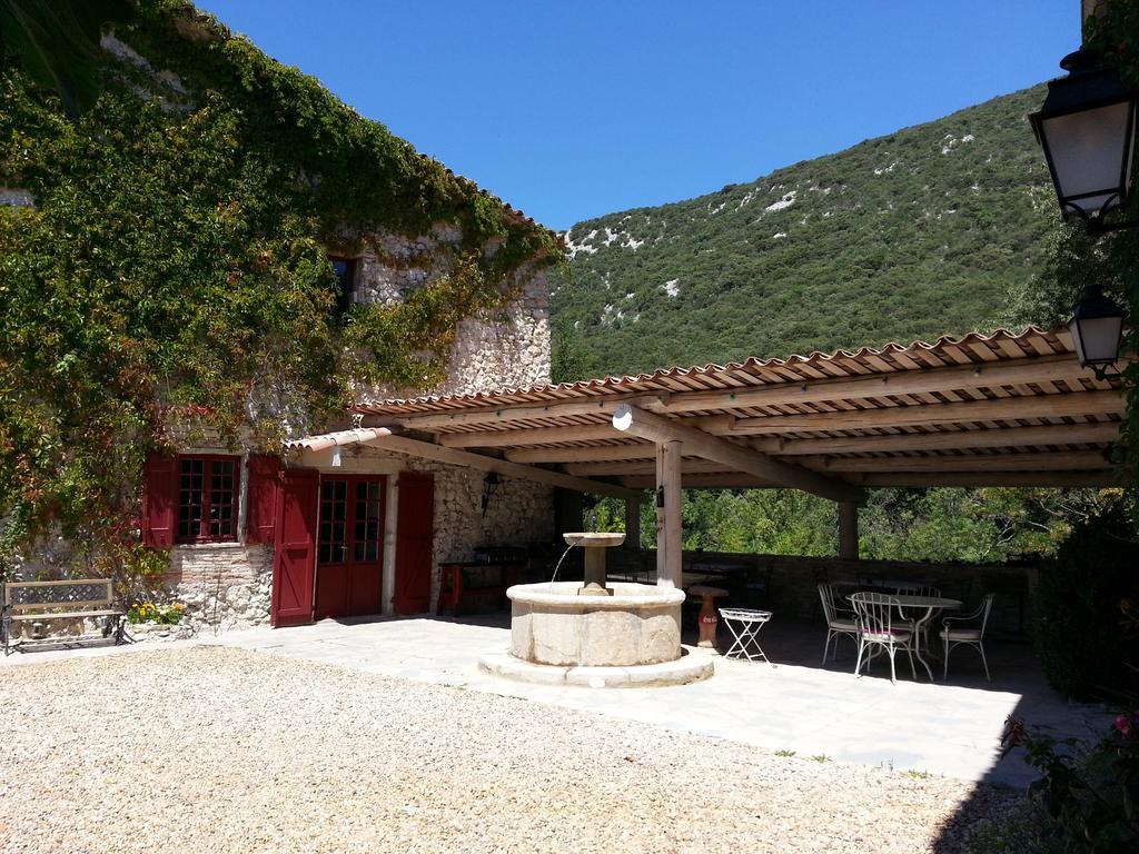 Domaine De Rochebelle Bed and Breakfast La Cadiere-et-Cambo Εξωτερικό φωτογραφία