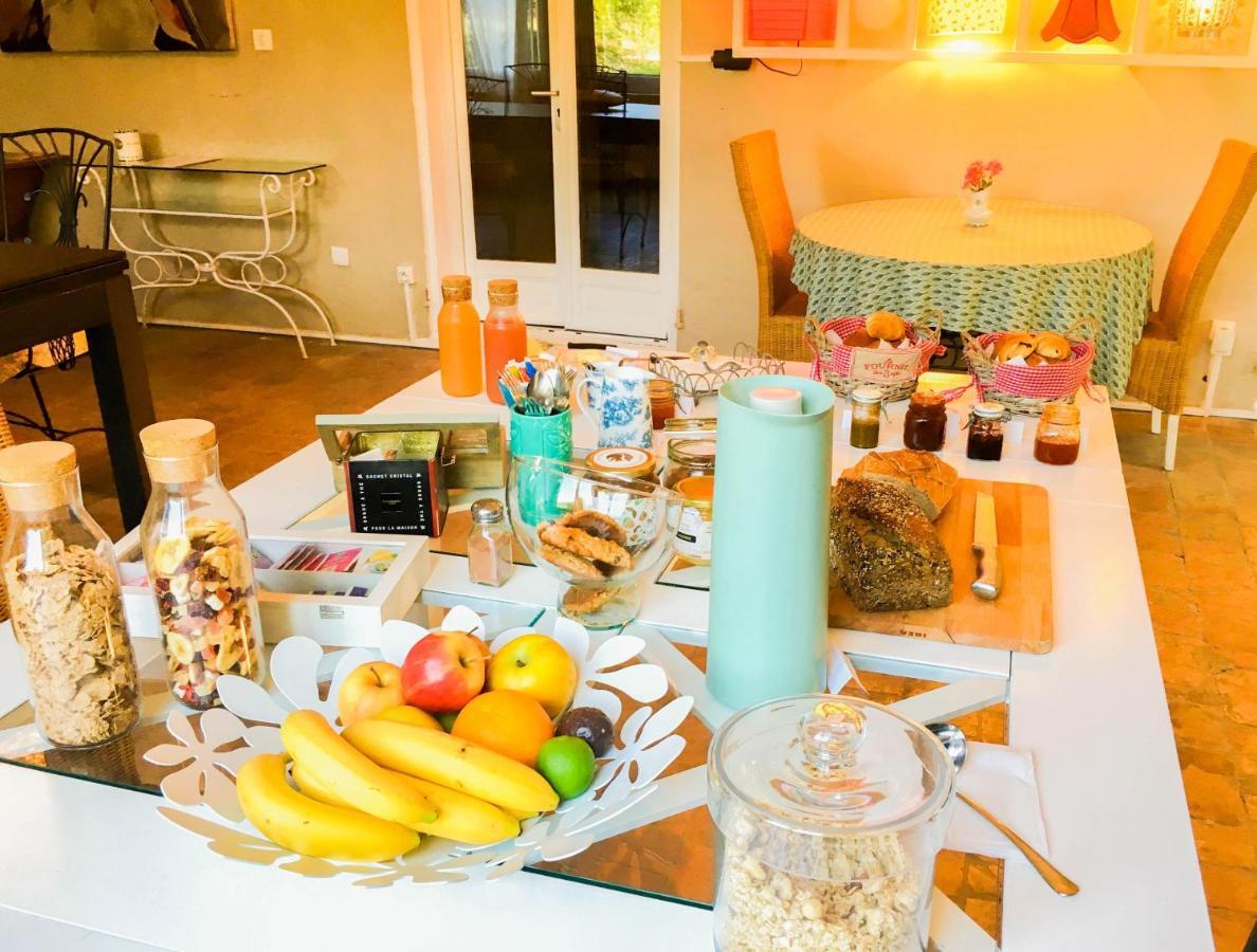 Domaine De Rochebelle Bed and Breakfast La Cadiere-et-Cambo Εξωτερικό φωτογραφία